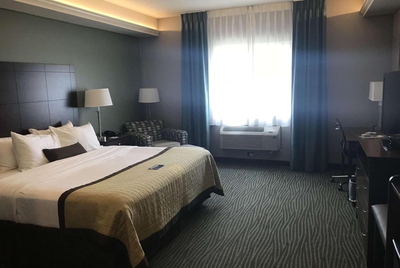 Baymont By Wyndham Bellevue Hotell Eksteriør bilde